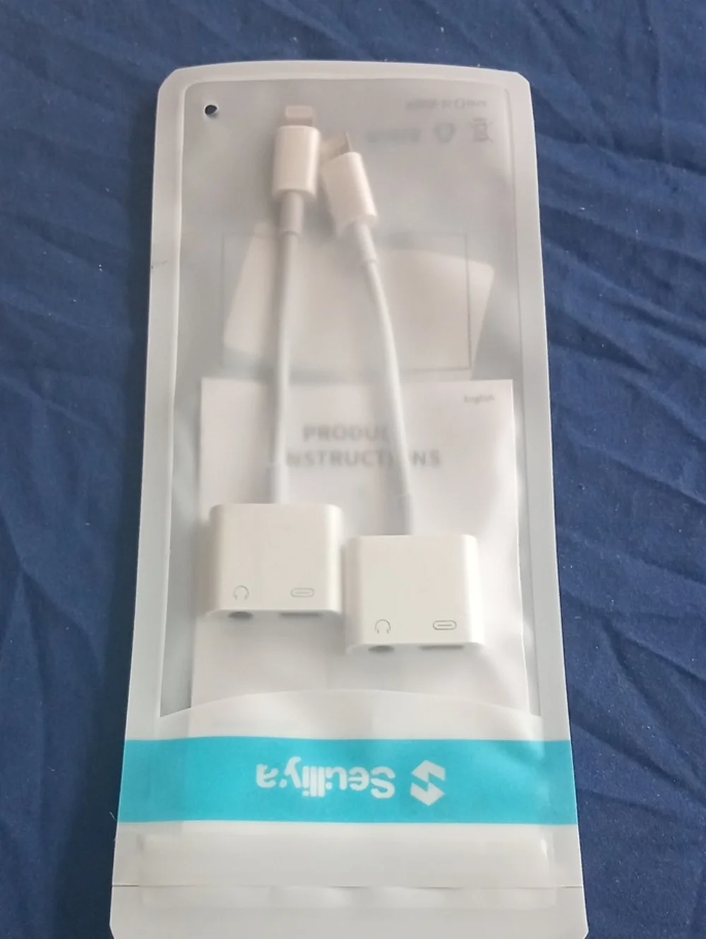 White Lightning to 3.5mm Headphone Adapter Pair